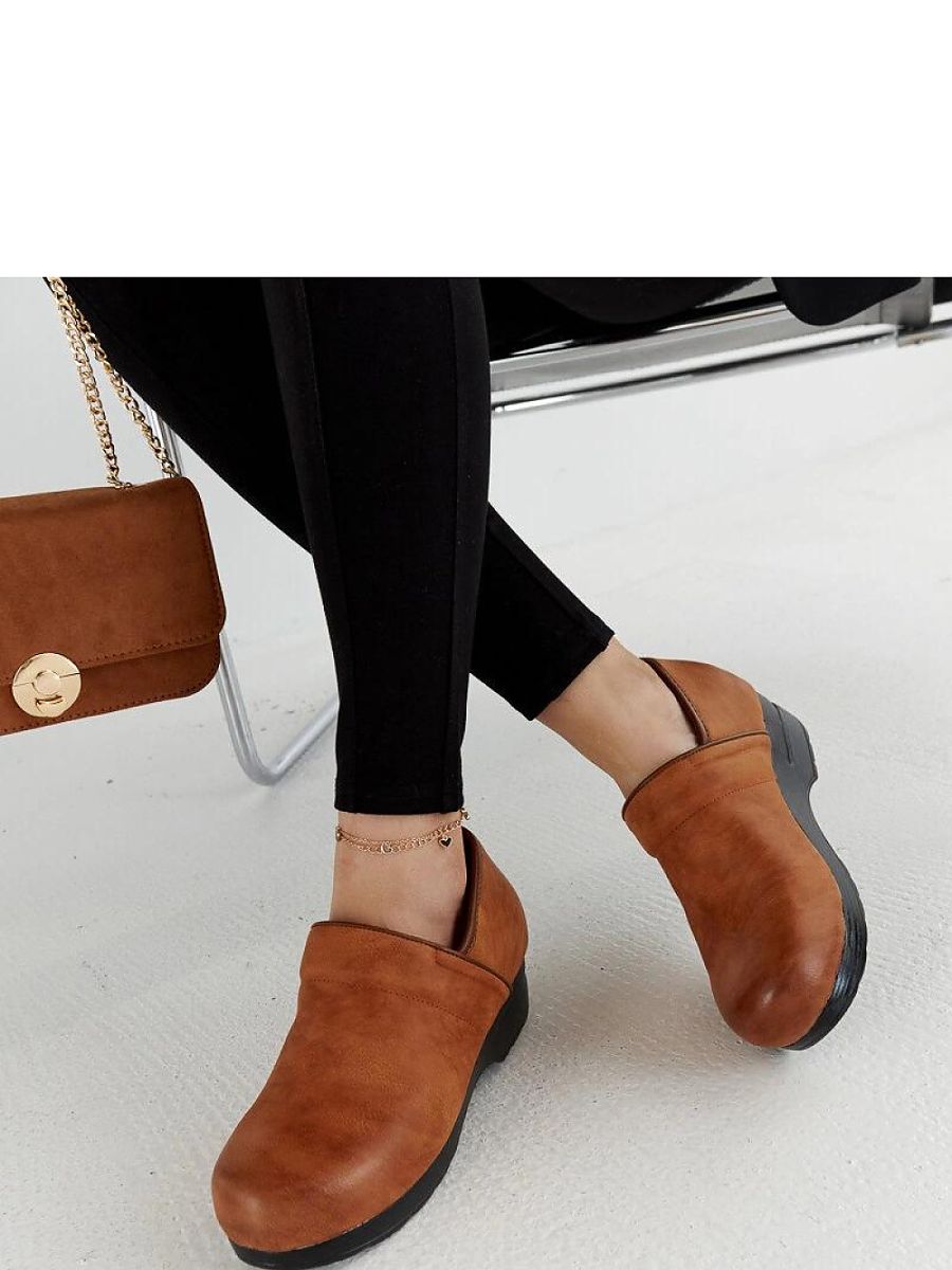 Half shoes model 206479 Solea